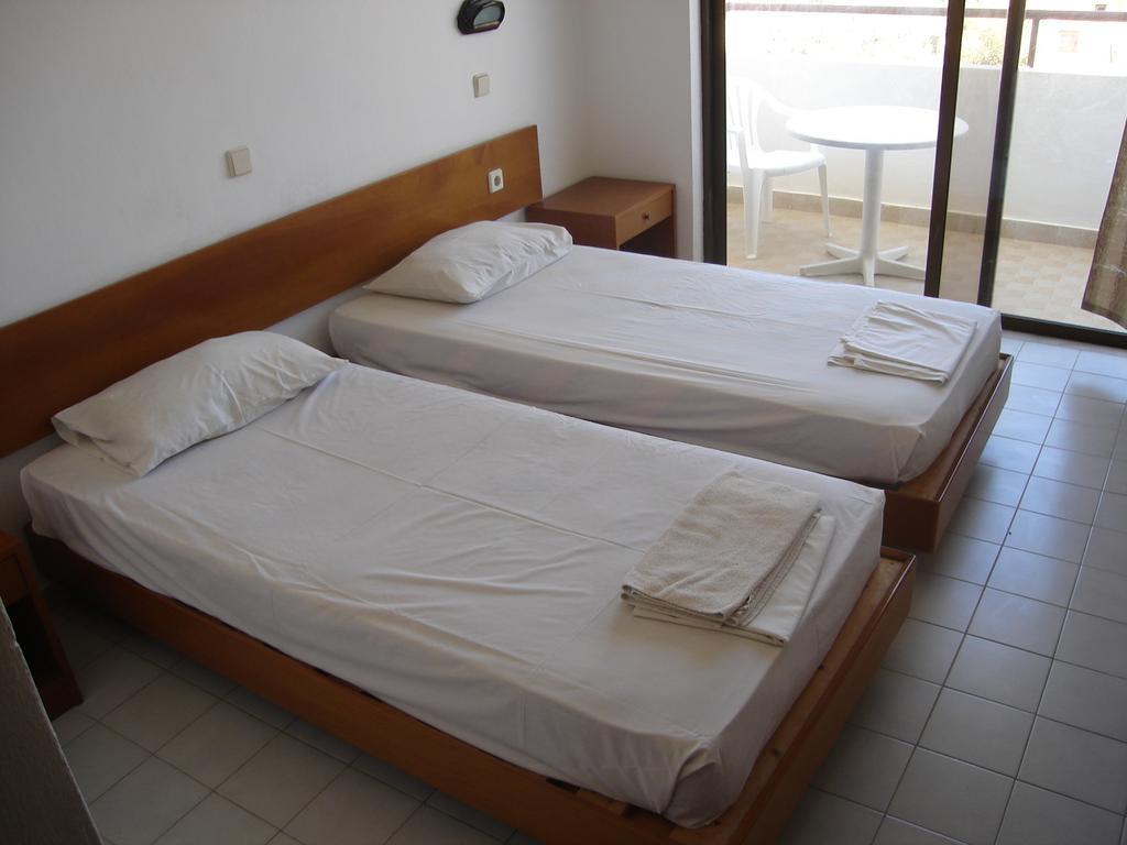Aloe Hotel (Adults Only) 法里拉基 外观 照片